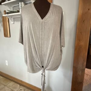 Easel oversized tie front womens shirt size small light brown batwing v neck min